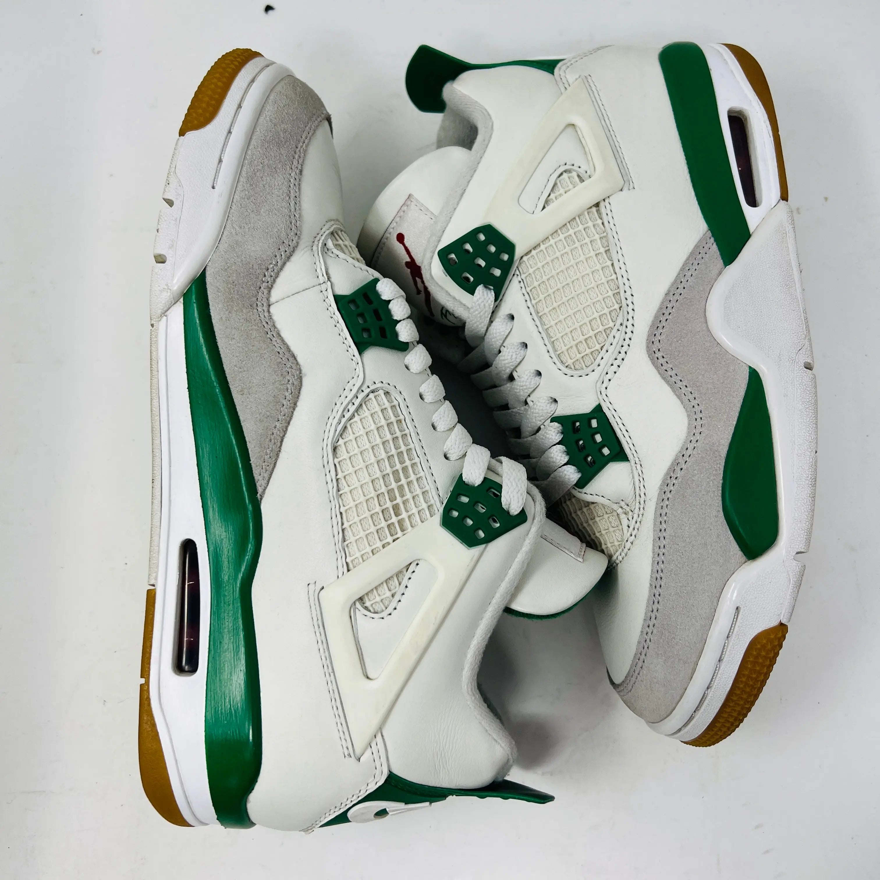 Jordan 4 Retro SB Pine Green