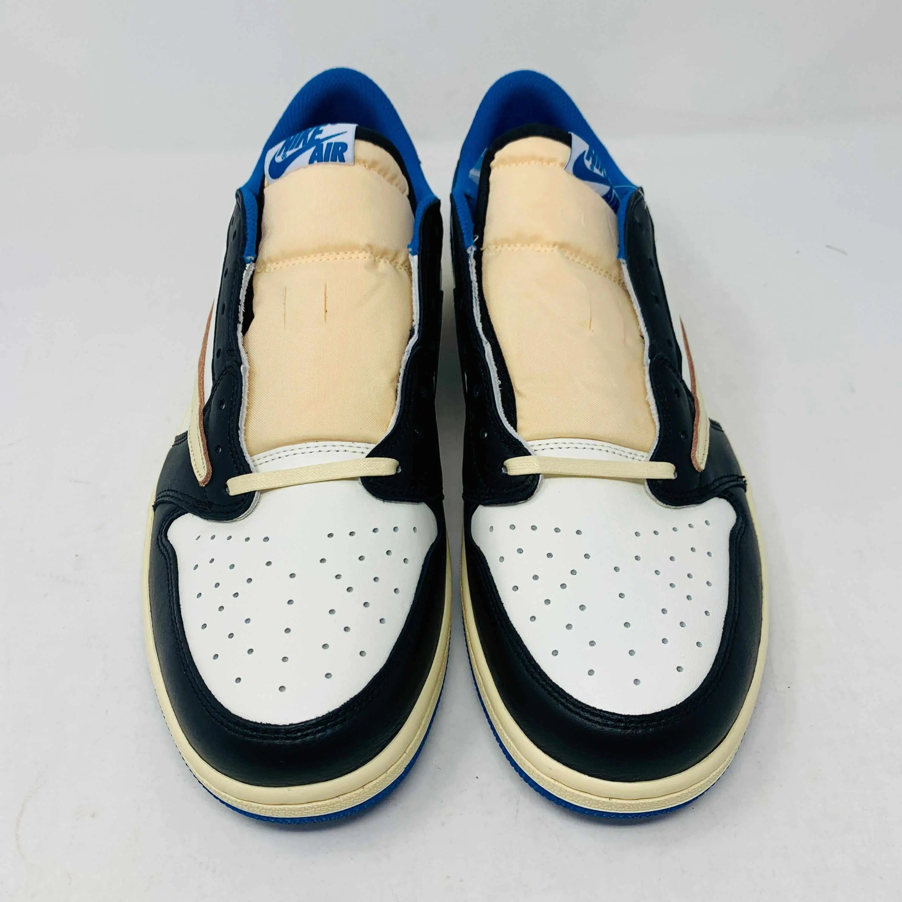 Jordan 1 Low Travis Scott x Fragment