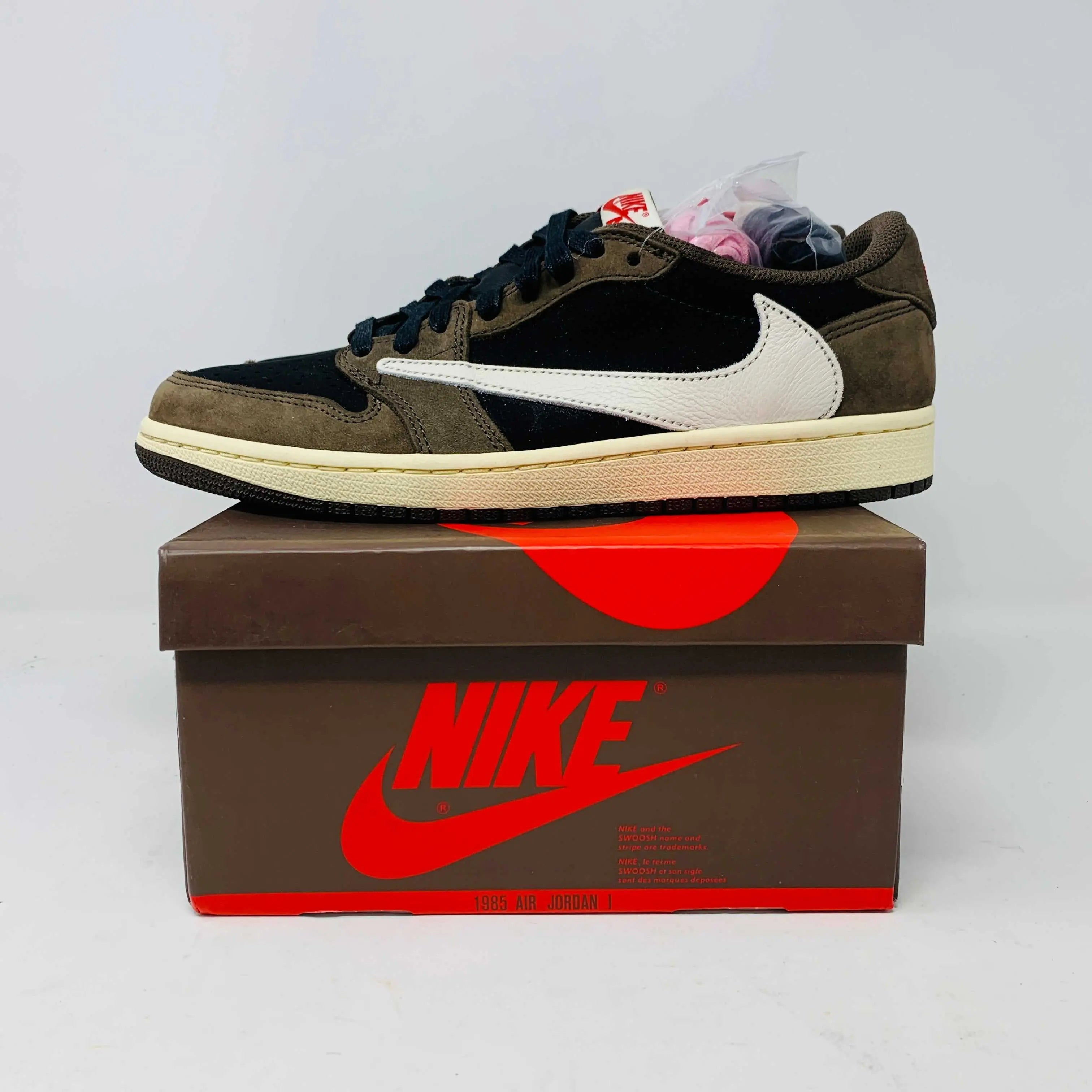 Jordan 1 Low OG Travis Scott Mocha
