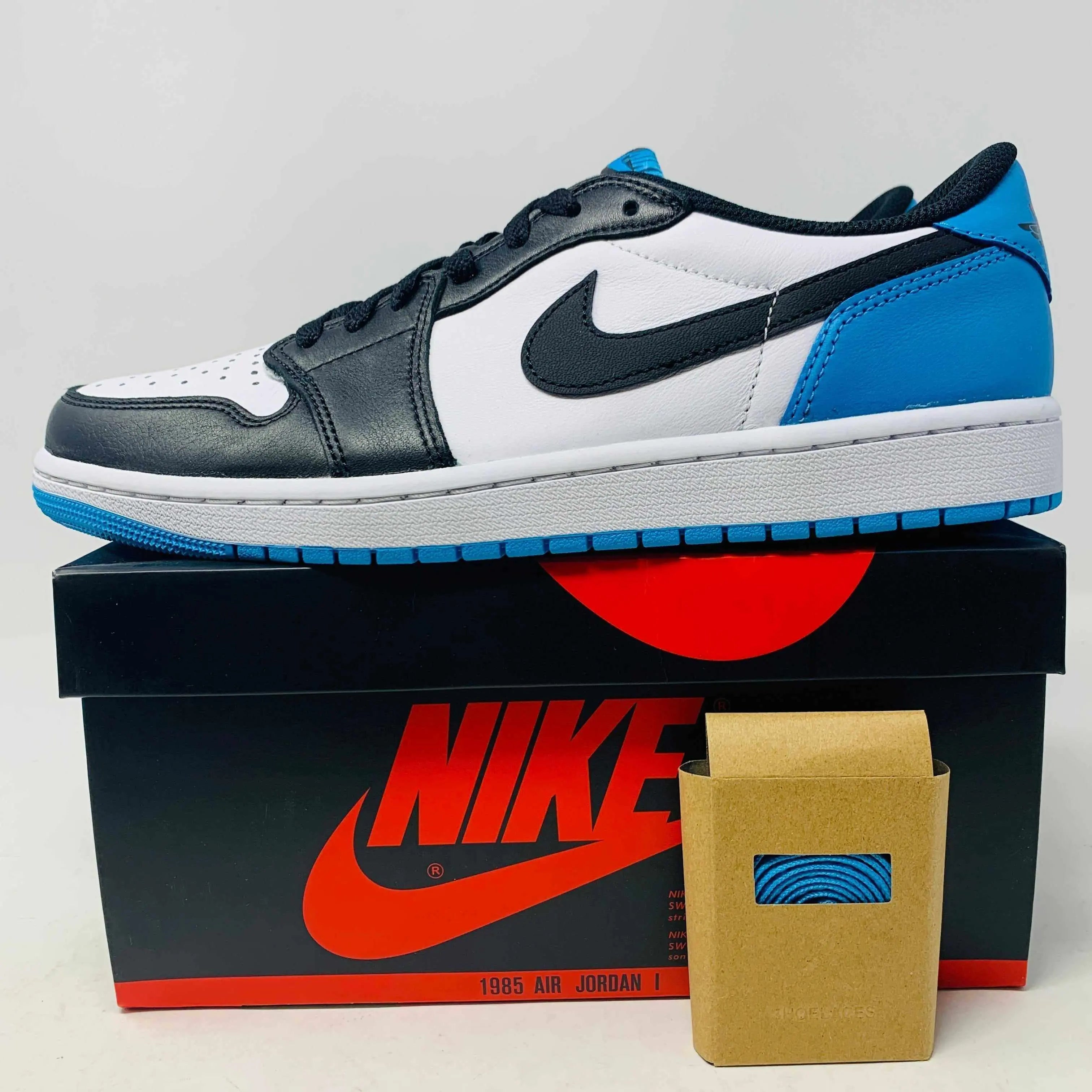 Jordan 1 Low OG Powder Blue